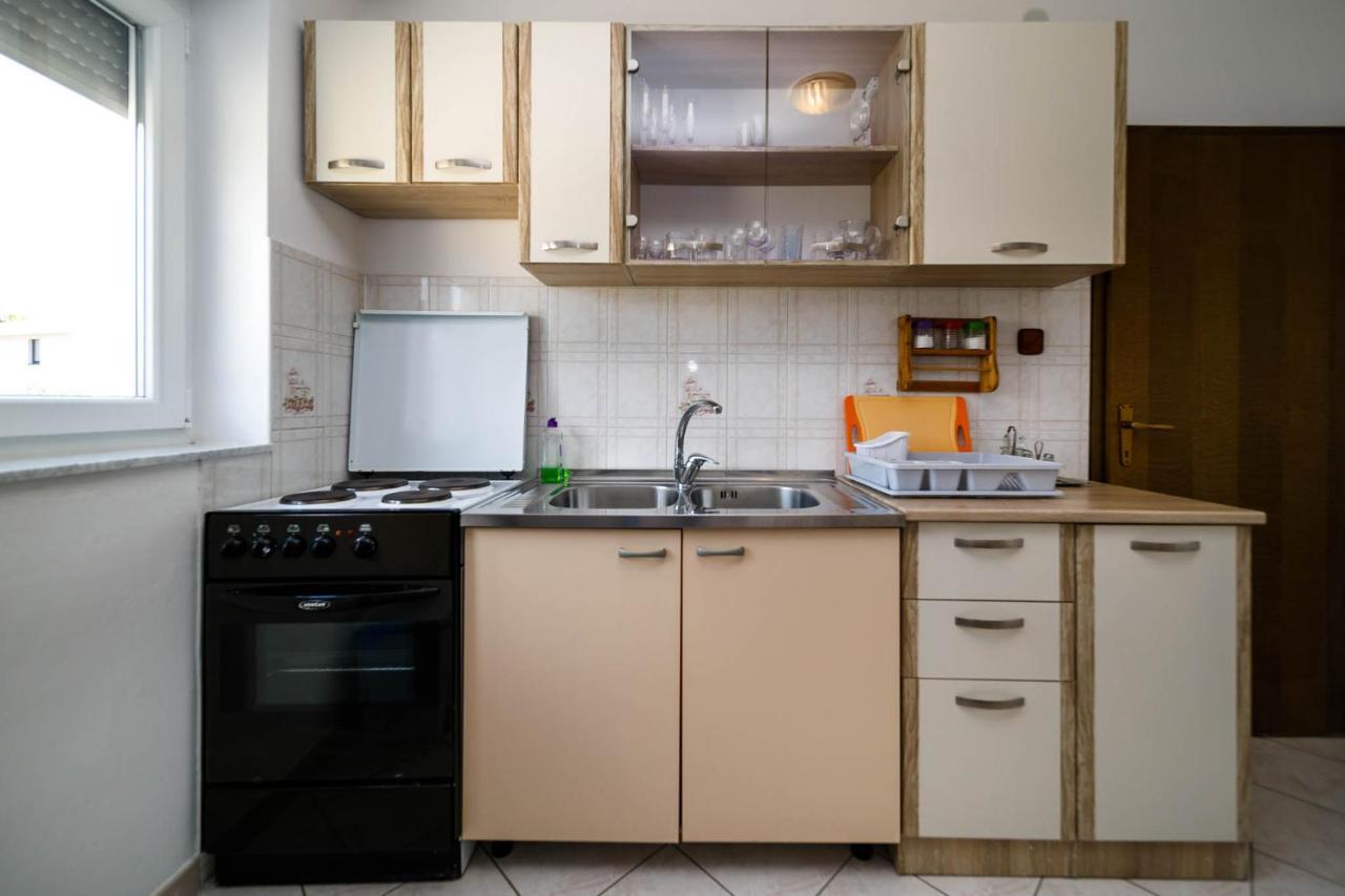 Apartments Mate Balote 54 Krk Kültér fotó