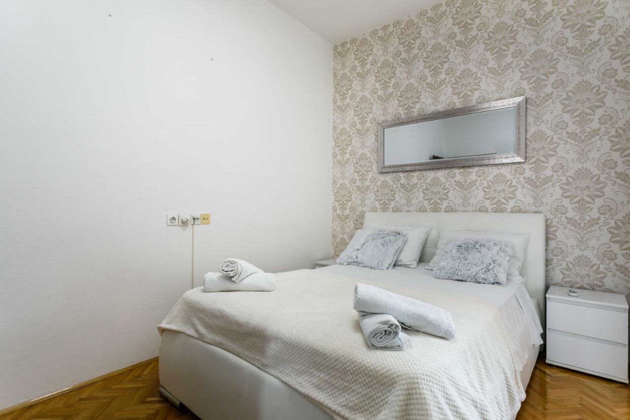 Apartments Mate Balote 54 Krk Kültér fotó