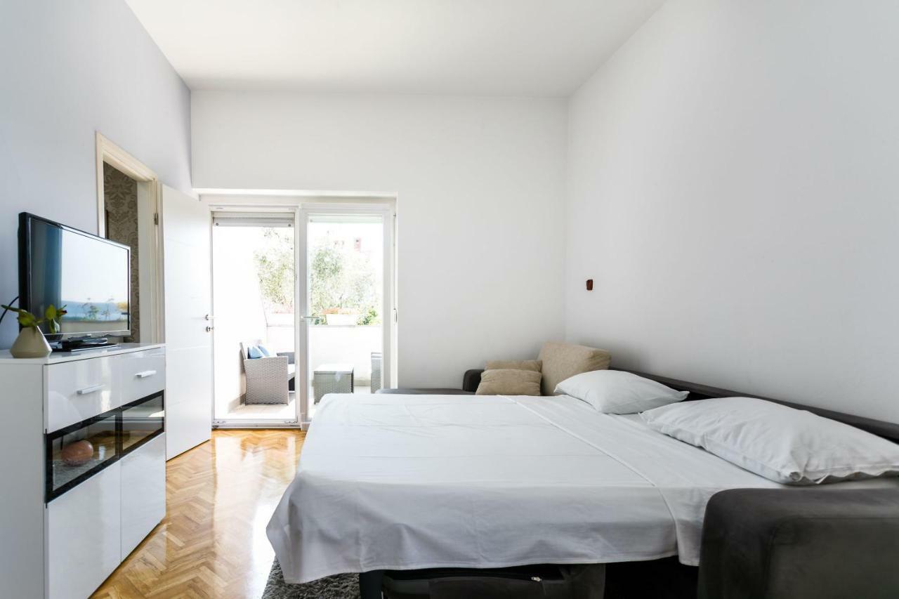 Apartments Mate Balote 54 Krk Kültér fotó