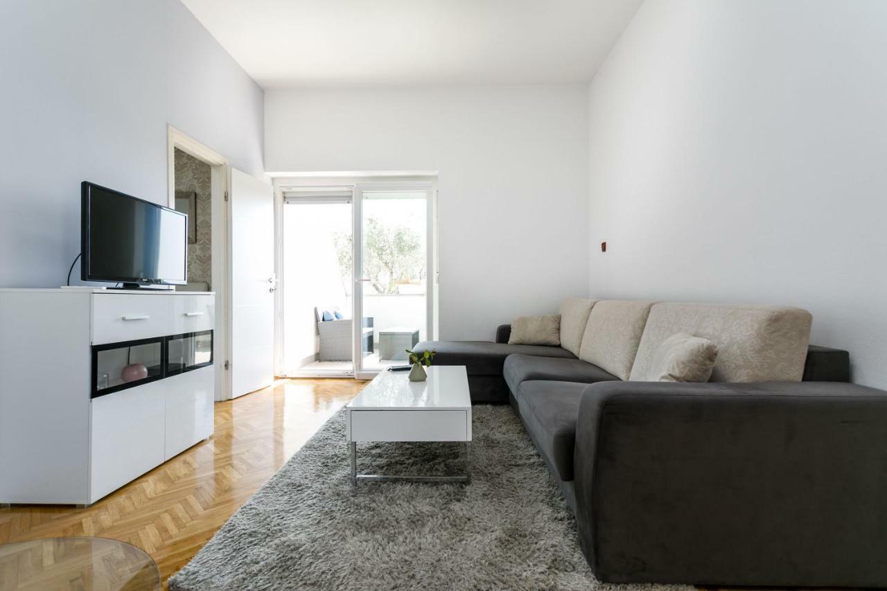 Apartments Mate Balote 54 Krk Kültér fotó
